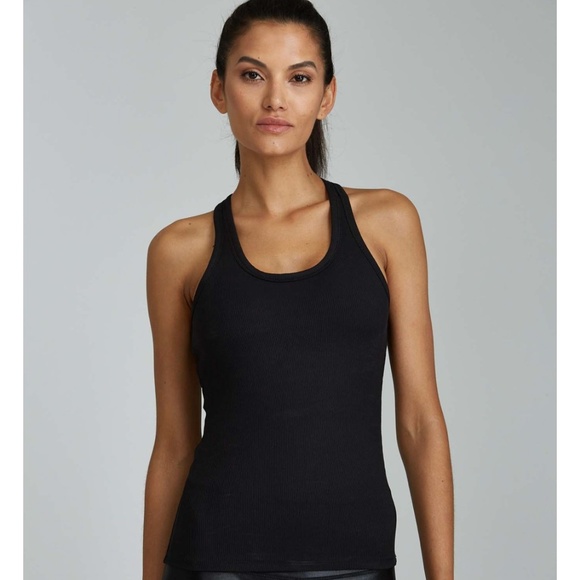 NOLI Sculpt Tank - Picture 1 of 3